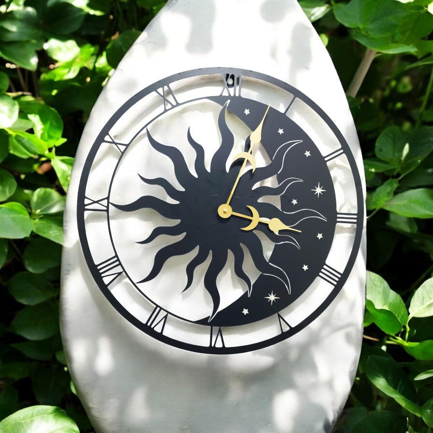 Sun & Moon Silhouette Wall Clock (50cm x 50cm x 2cm) β Large Metal Decorative Indoor and Outdoor Clock for Garden, Living Room and Patio