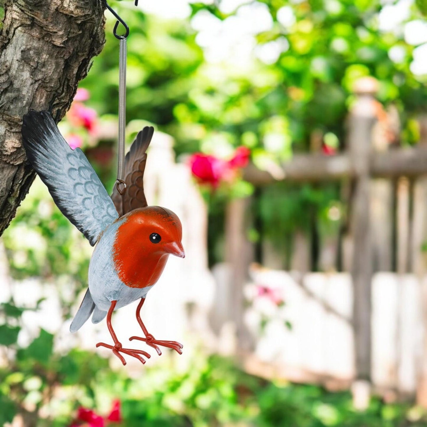 Small Metal Hanging Robin (14cm x 10cm x 10cm) β Handcrafted Weather-Resistant Bird Ornament β Decorative Hanging Robin Sculpture for Garden