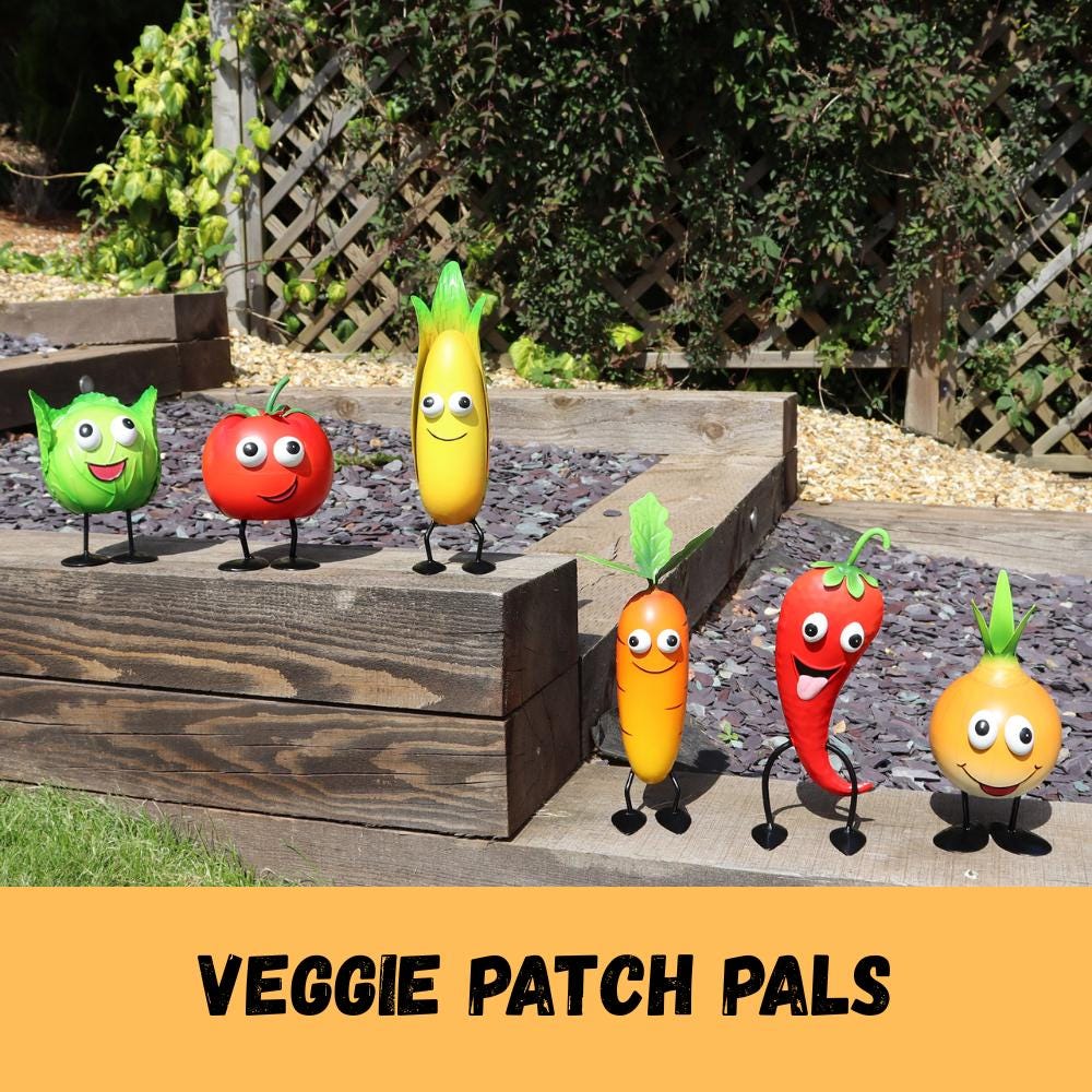 Metal Pepper Veggie Patch Pal β 24.5 x 9 x 6 CM | Fun & Quirky Metal Garden Ornament | Durable Vegetable Patch Decor for Planters