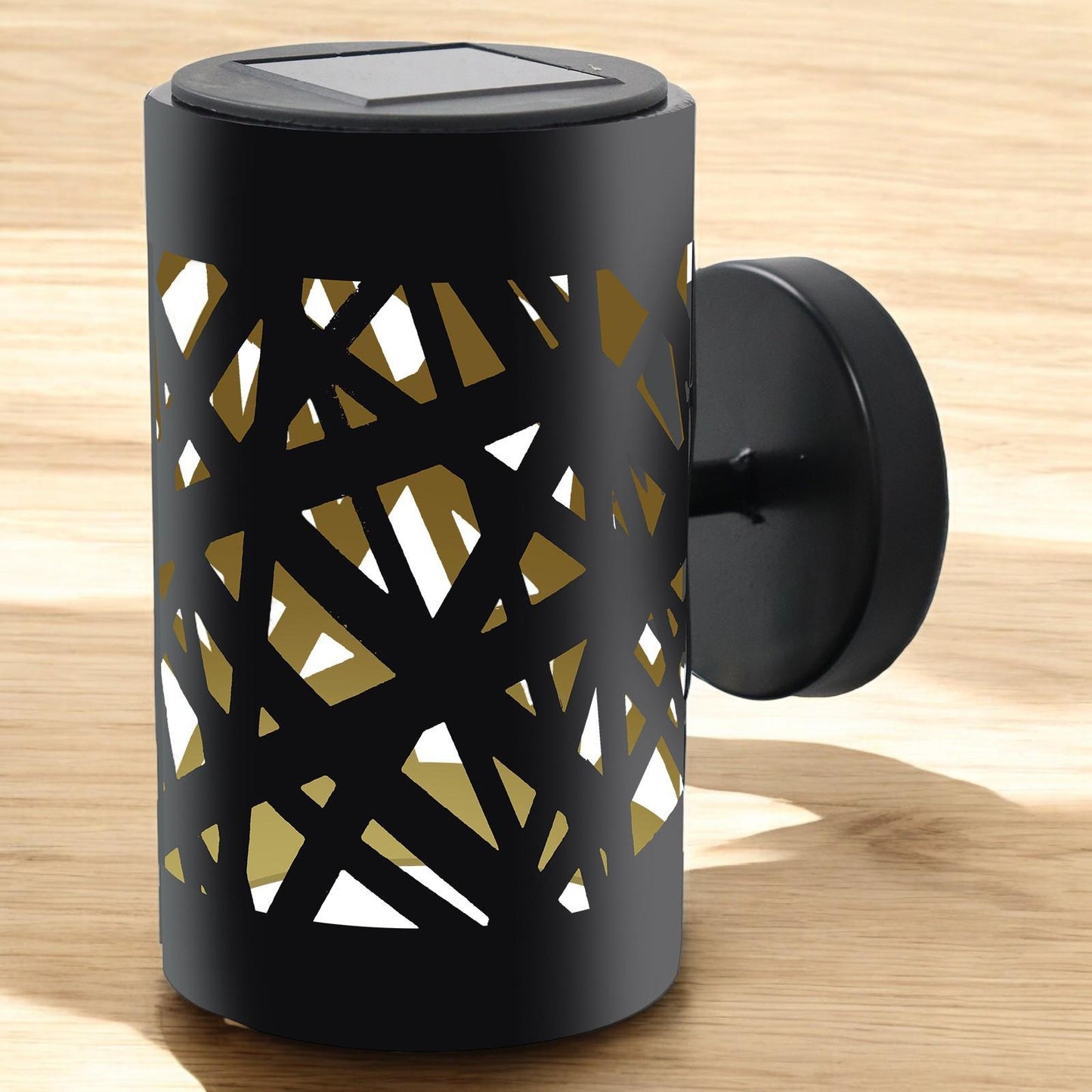 Metal Weave Wall Mounted Solar Light β 15.5 x 9.5 x 13.5 CM | Solar-Powered LED Outdoor Wall Sconce