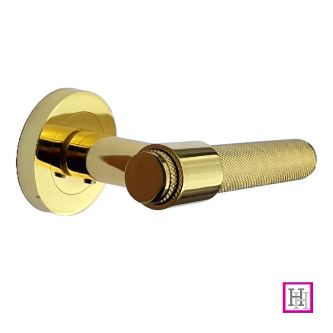 Knurled Door Handles Polished Brass Loop & Neck On Round Rose Lach Handle, 1 Pair