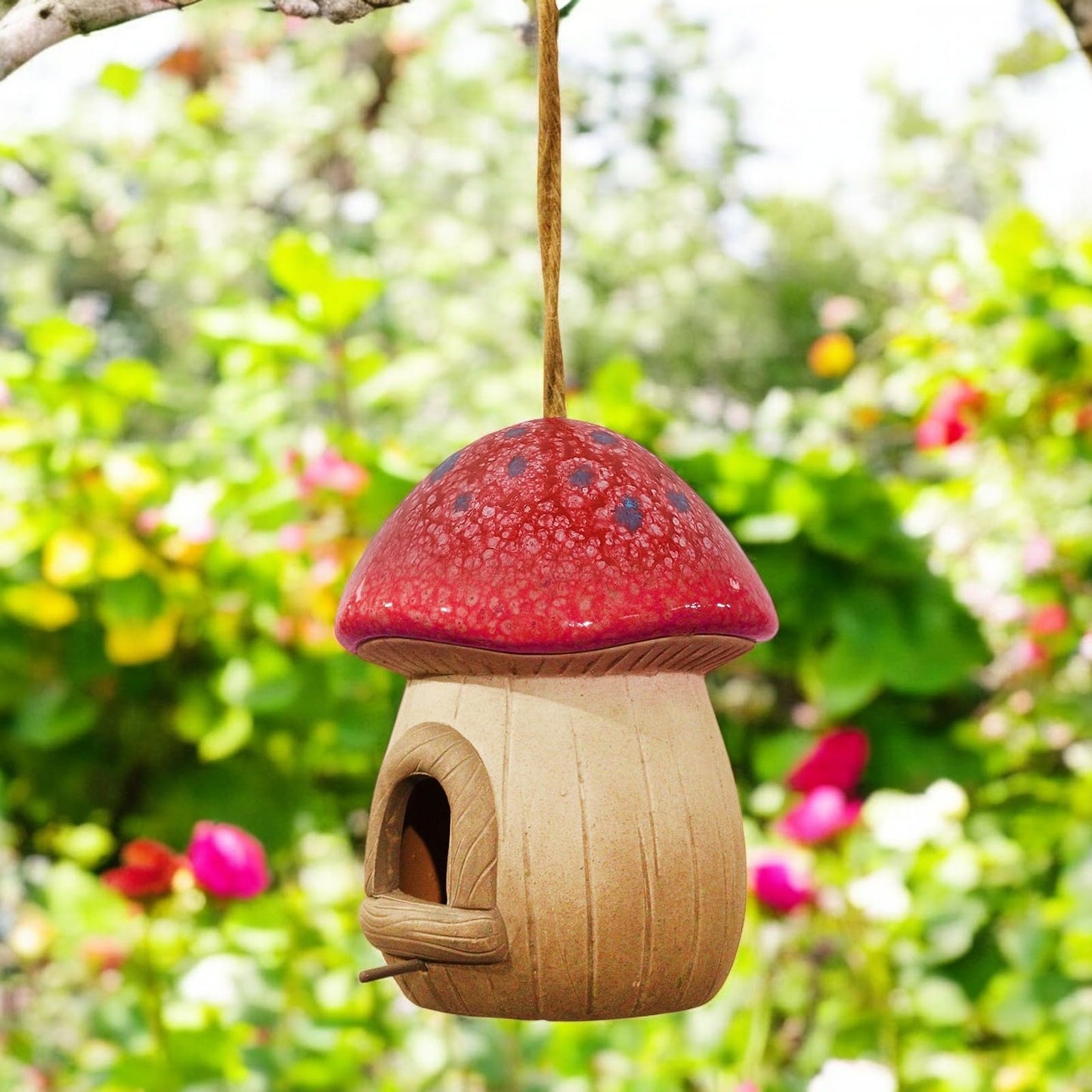 Red Terracotta Mushroom Bird House (19cm x 14.5cm x 13cm) – Decorative Hanging or Freestanding Birdhouse for Garden, Patio & Outdoor Décor – Durable & Weather-Resistant Nesting Shelter for Birds