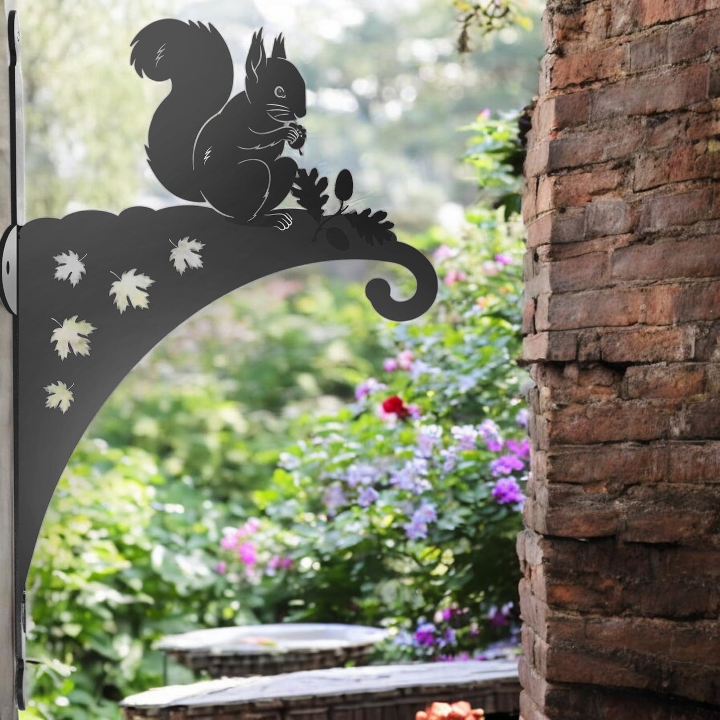 Epsom Door Handle Decorative Metal Squirrel Hanging Basket Bracket – Heavy-Duty Wall Hook for Planters, Bird Feeders & Outdoor Décor