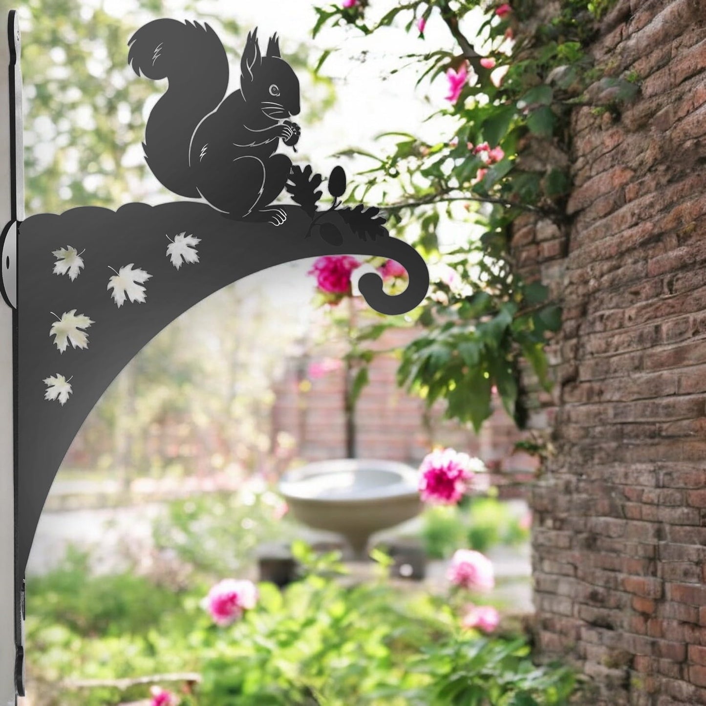 Epsom Door Handle Decorative Metal Squirrel Hanging Basket Bracket – Heavy-Duty Wall Hook for Planters, Bird Feeders & Outdoor Décor