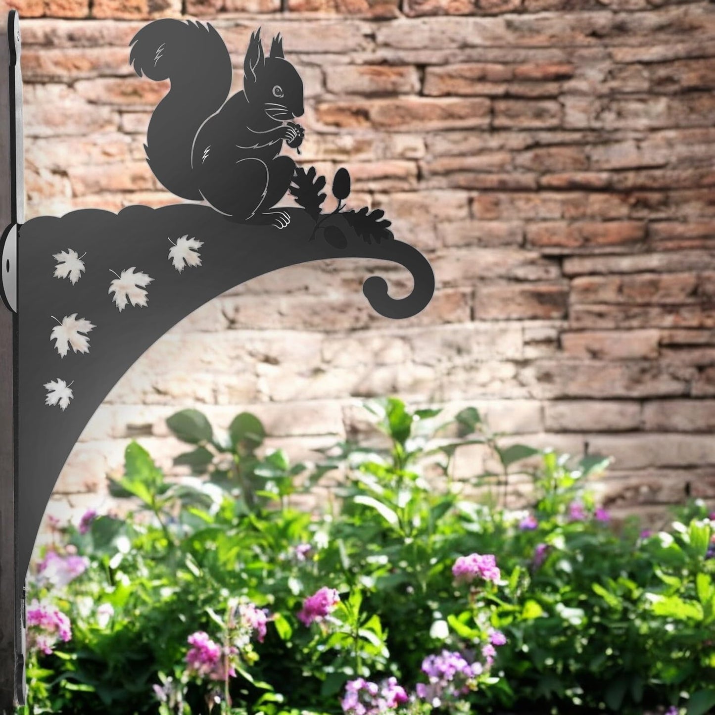 Epsom Door Handle Decorative Metal Squirrel Hanging Basket Bracket – Heavy-Duty Wall Hook for Planters, Bird Feeders & Outdoor Décor