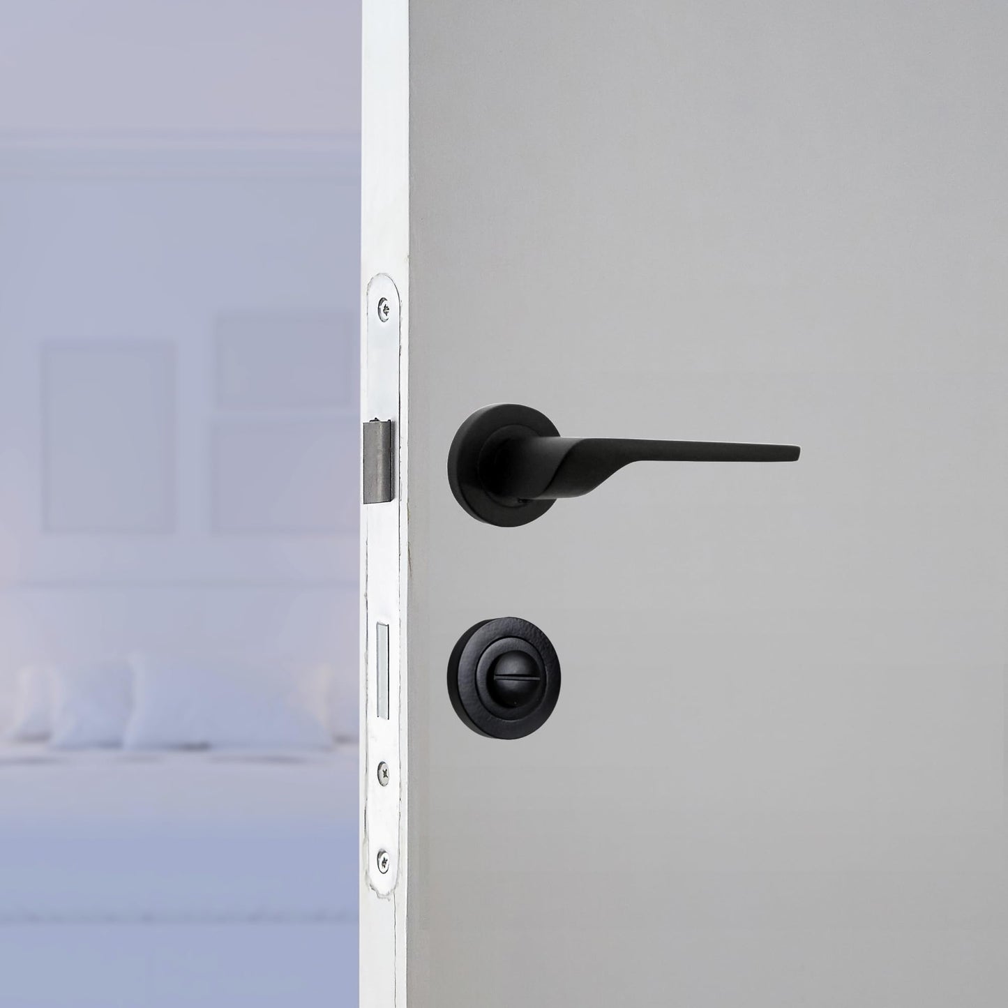 Modern Matt Black Lever on Rose Plate Door Handle Set with Tubular Latch – 6 Pairs, 52mm Round Rose Plate & 127mm Lever Handle – Contemporary Interior Door Hardware