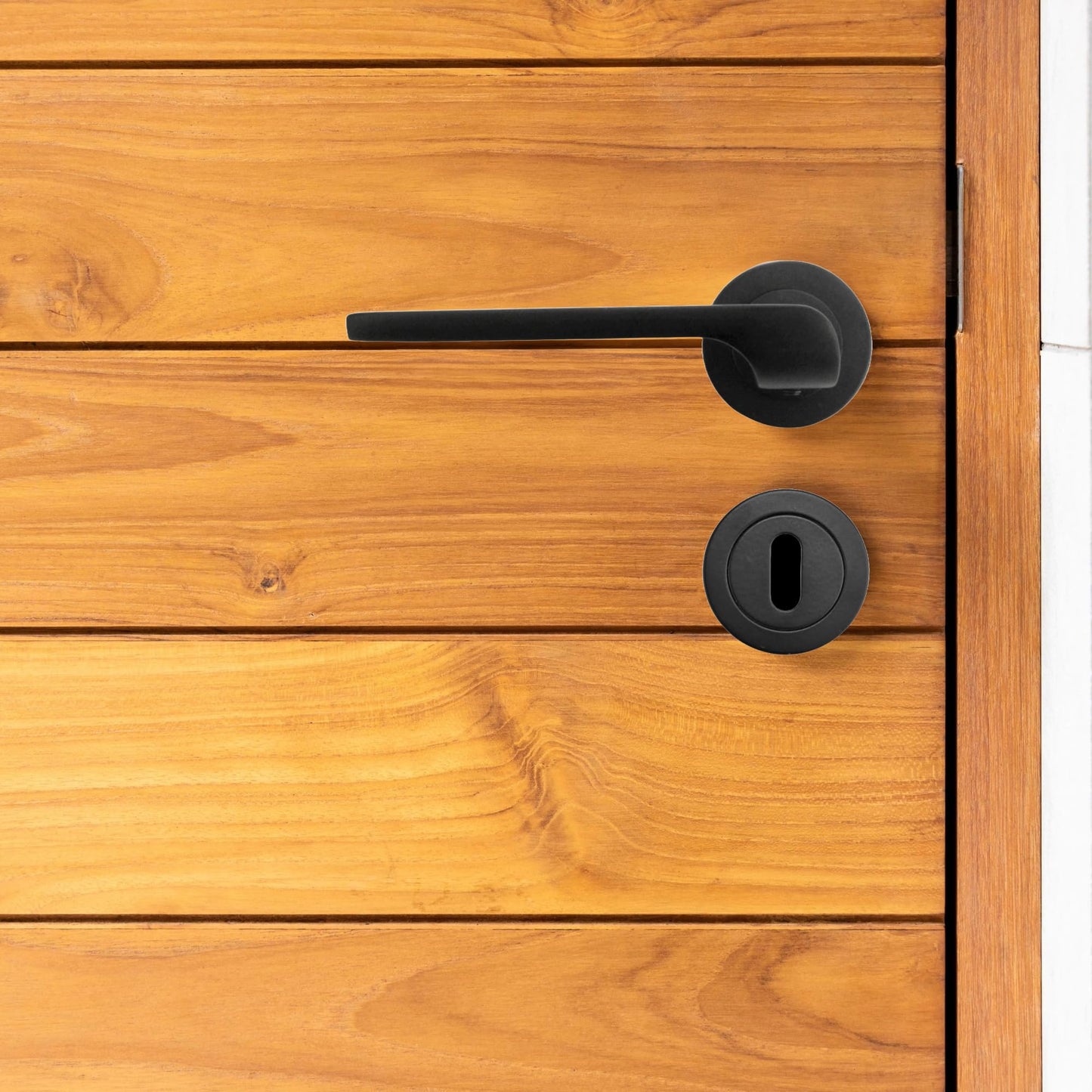 Modern Matt Black Lever on Rose Plate Door Handle Set – 4Pairs, 52mm Round Rose Plate & 127mm Lever Handle – Contemporary Interior Door Hardware