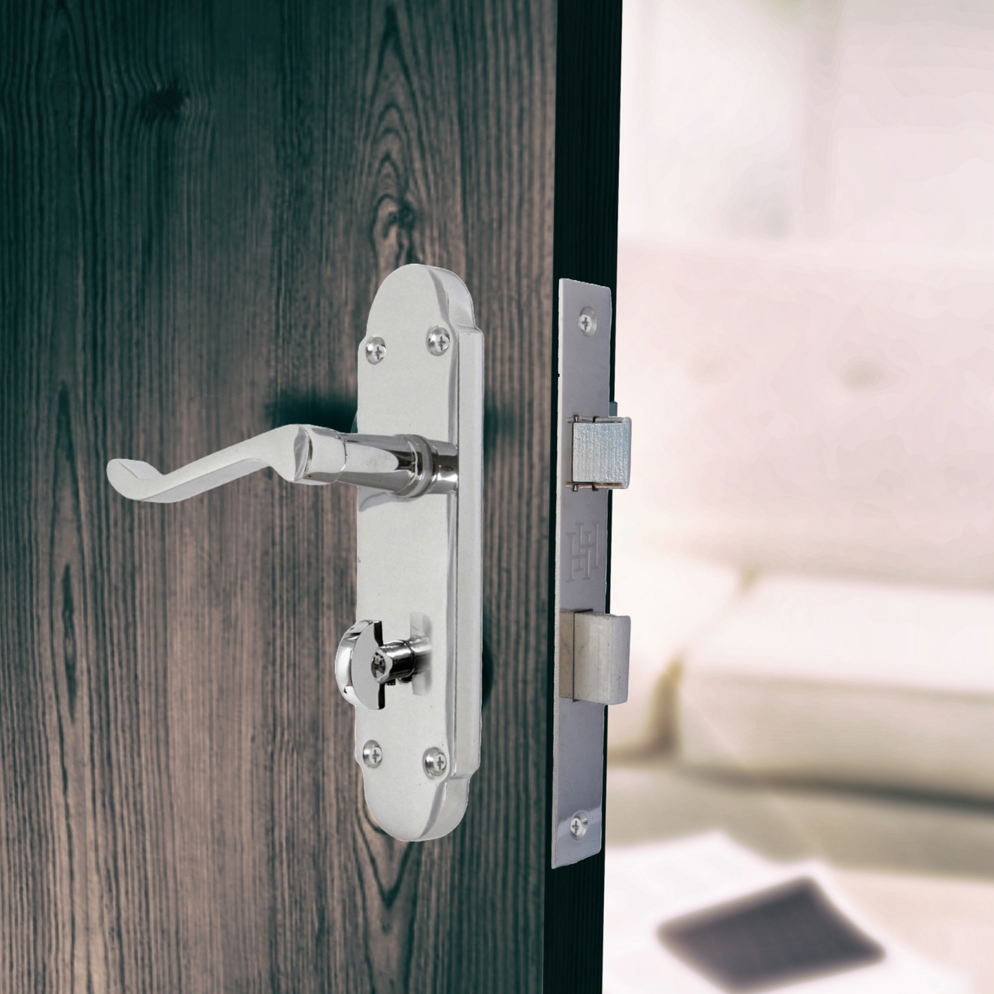 "Epsom Door Handle Set – Chrome Internal Lock Door Handles (170mm x 42mm)