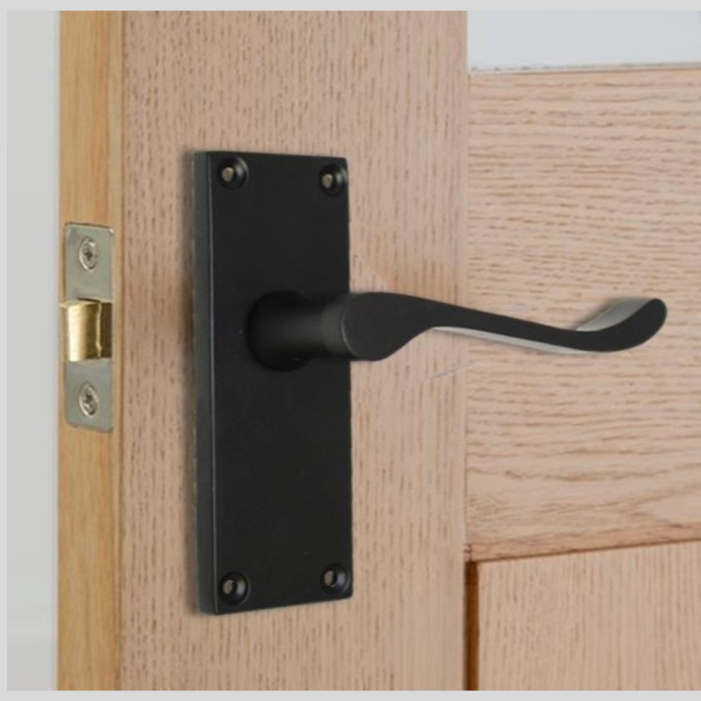 Matt Black Victorian Scroll Door Handle Modern Matt Black + Tubular Latch