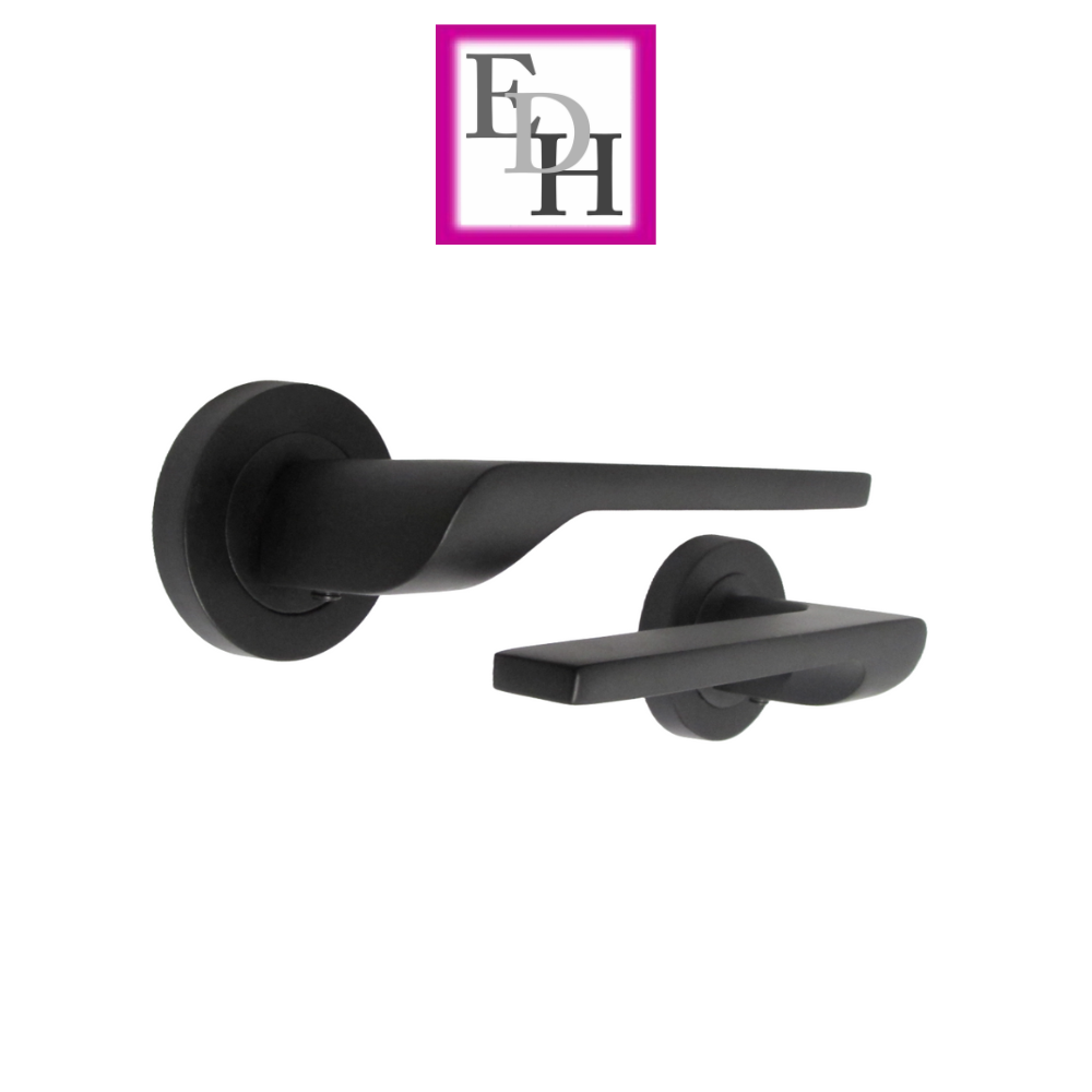 Modern Matt Black Door Handles Internal - Uno-2 Lever Latch On Rose
