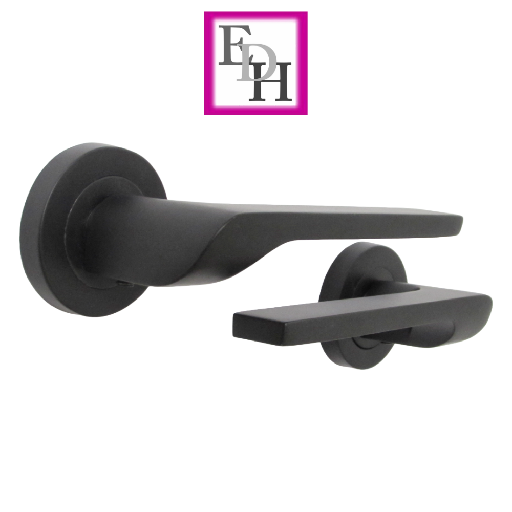Modern Matt Black Door Handles Internal - Uno-2 Lever Latch On Rose