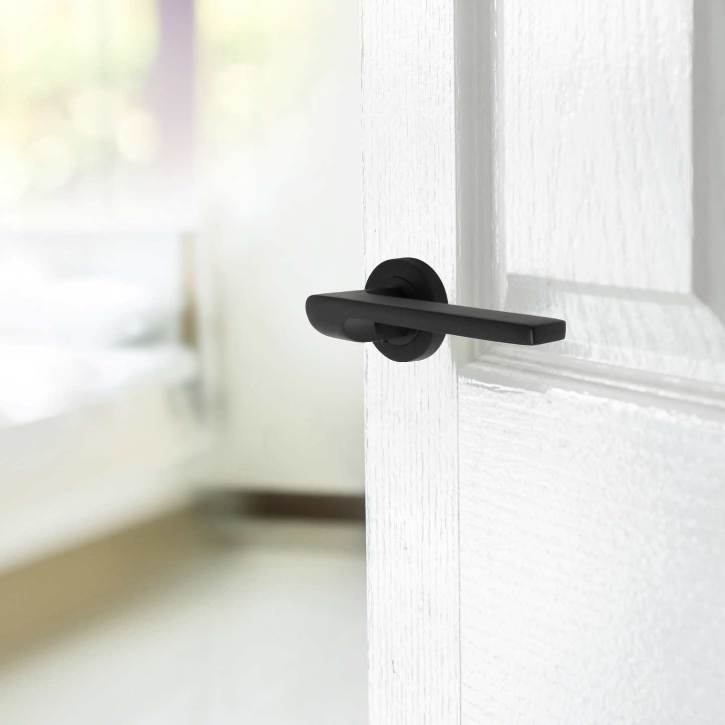 Modern Matt Black Door Handles Internal - Uno-2 Lever Latch On Rose