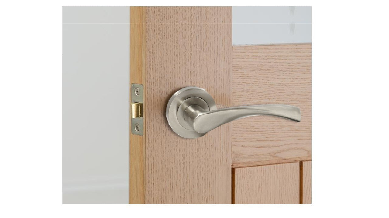 4 Pairs Satin Nickel Twist Door Handles + Latches Set Internal Lever on Rose