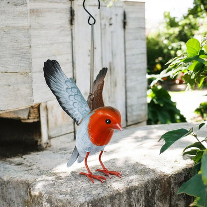 Small Metal Hanging Robin (14cm x 10cm x 10cm) – Handcrafted Weather-Resistant Bird Ornament – Decorative Hanging Robin Sculpture for Garden