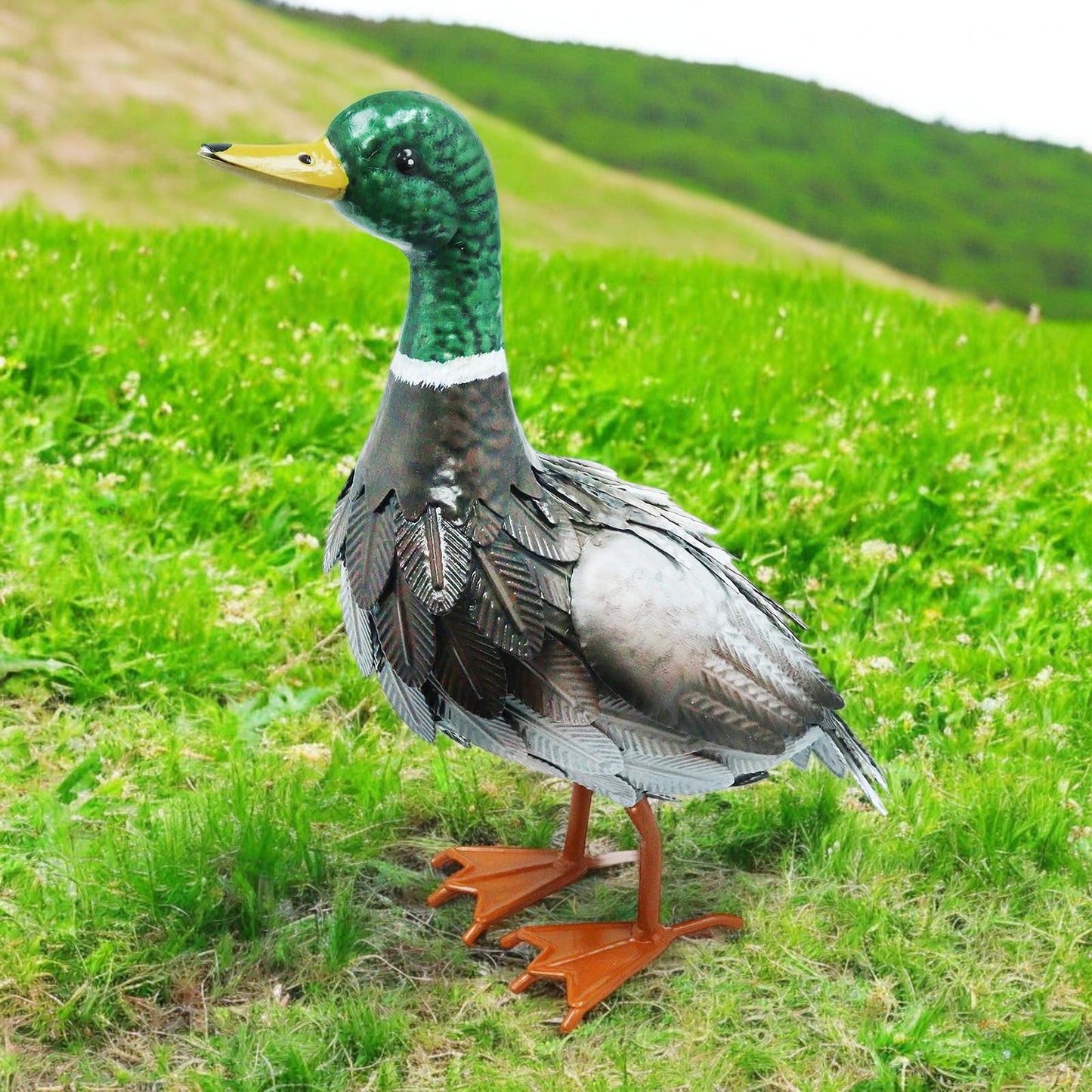 Metal Farmyard Male Duck (38.5cm x 15.5cm x 30cm) – Handcrafted Rustic Duck Garden Ornament – Weather-Resistant Metal Duck Statue