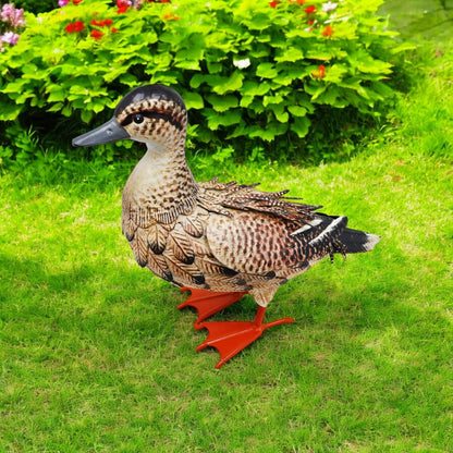 Metal Farmyard Female Duck – Handcrafted Rustic Duck Garden Ornament – Weather-Resistant Metal Duck Statue