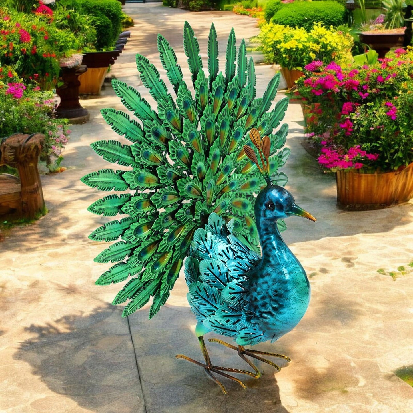 Vibrant Emerald Peacock (48cm x 43cm x 21cm) – Handcrafted Decorative Peacock Garden Ornament Farmyard Statue