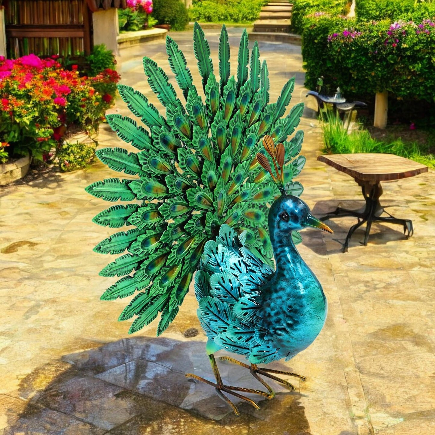 Vibrant Emerald Peacock (48cm x 43cm x 21cm) – Handcrafted Decorative Peacock Garden Ornament Farmyard Statue