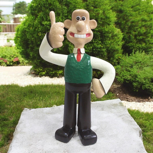 Wallace Metal Sculpture by Primus – 44cm x 26cm x 15.5cm | Handcrafted Decorative Metal Art for Home & Garden Décor