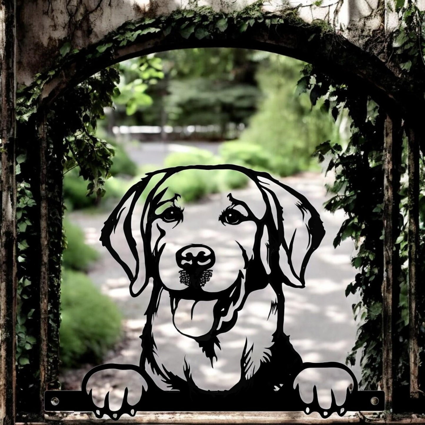 Metal Labrador Retriever Peeking Dog Silhouette – 28cm x 32cm | Decorative Metal Labrador Art for Home & Garden Décor