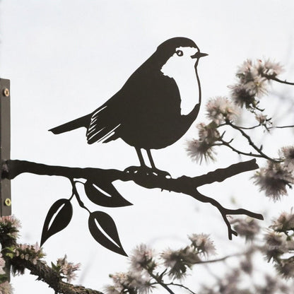 Metal Robin Tree Silhouette – 18cm x 25cm | Decorative Metal Bird Wall Art & Garden Ornament | Hanging Décor for Outdoor