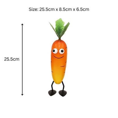 Metal Carrot Veggie Patch Pal – 25.5 x 8.5 x 6.5 CM | Fun & Whimsical Metal Garden Ornament |  Outdoor Carrot Decor for Vegetable Patches