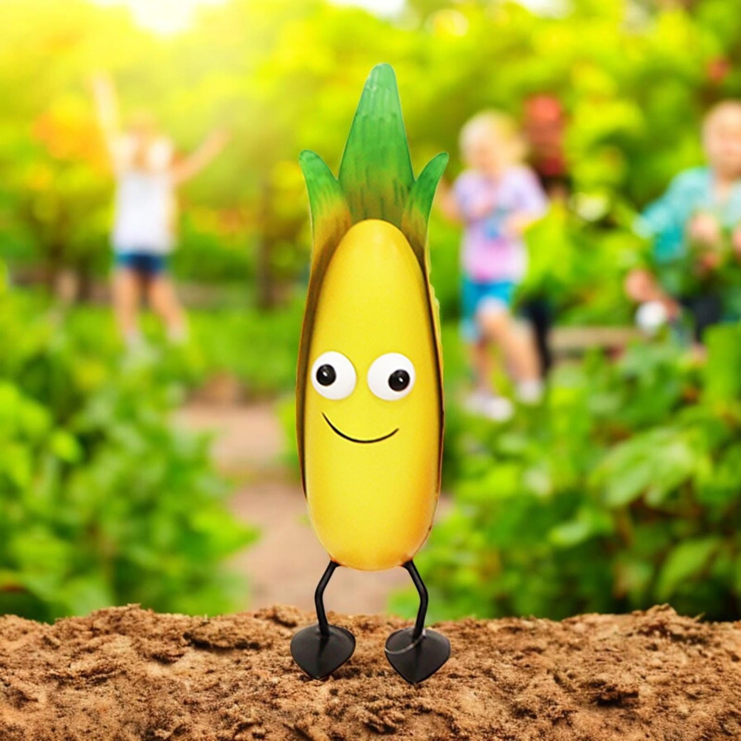 Metal Corn Veggie Patch Pal – 25.5 x 7.5 x 7 CM | Fun & Whimsical Metal Garden Ornament | Outdoor Corn Decor for Vegetable Patches Garden