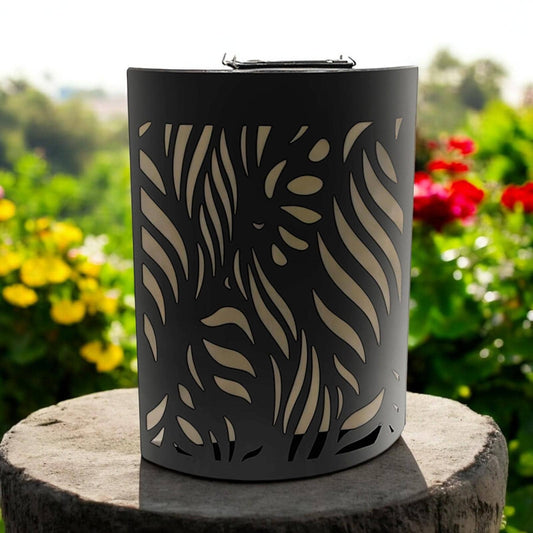 Small Metal Curved Leaf Solar Wall Panel – 25.5 x 19 x 5.5 CM | Solar-Powered LED Outdoor Wall Art | Metal Garden Décor for Patio