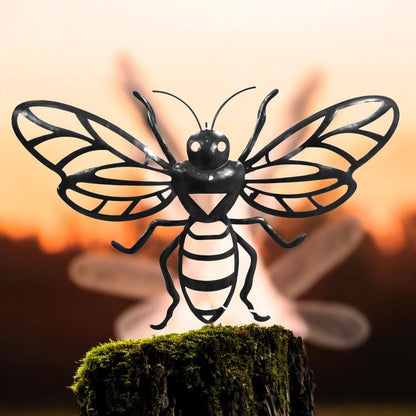 Bee Solar Backlit Wall Art – 21.5 x 34.5 CM | Solar-Powered Metal LED Wall Décor | Weatherproof Honeybee Garden Art for Patio