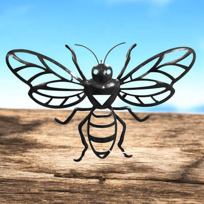 Bee Solar Backlit Wall Art – 21.5 x 34.5 CM | Solar-Powered Metal LED Wall Décor | Weatherproof Honeybee Garden Art for Patio