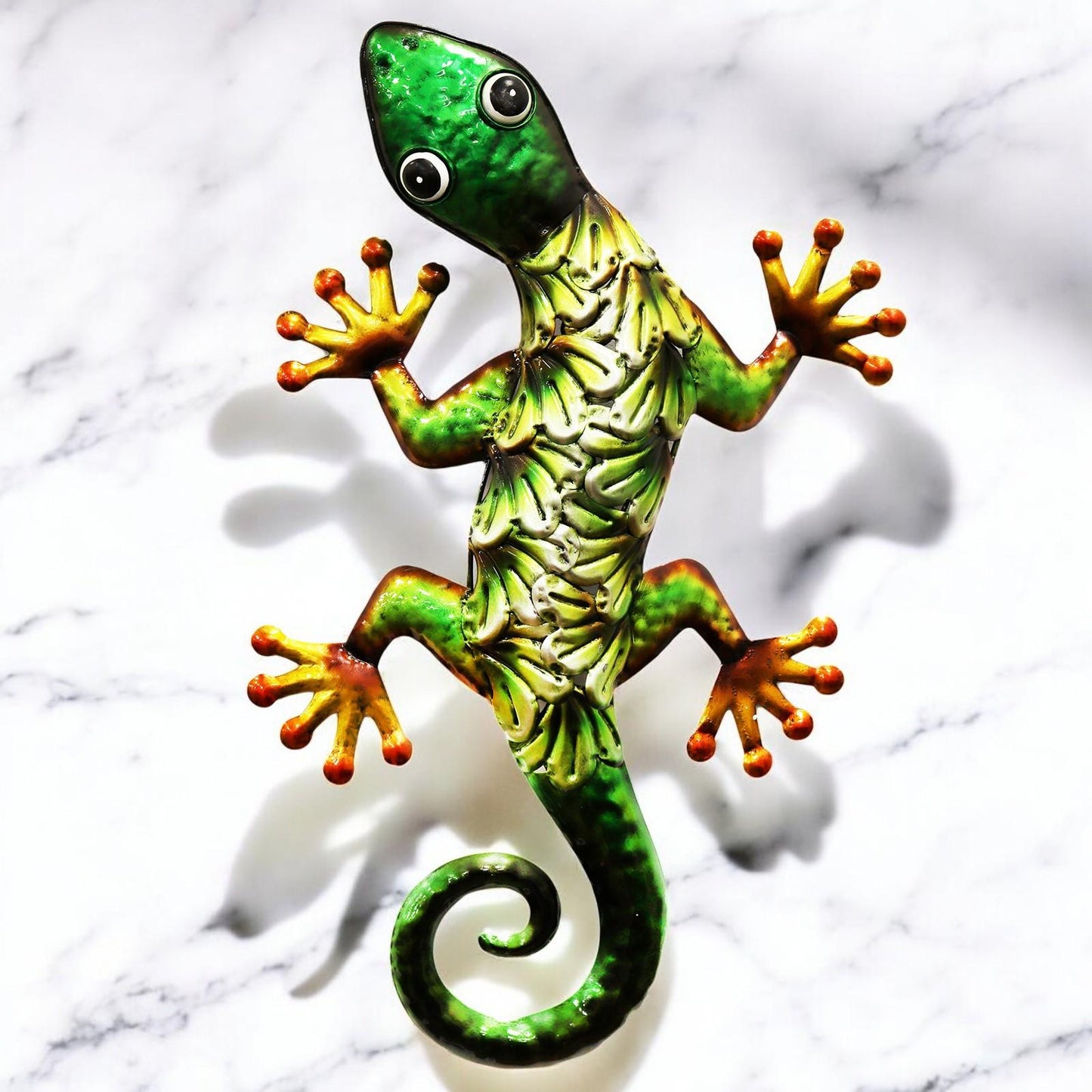 Metallic Green Gecko Wall Art – 39 x 18 x 3.2 CM | Hand-Painted Metal Lizard Decor for Indoor & Outdoor