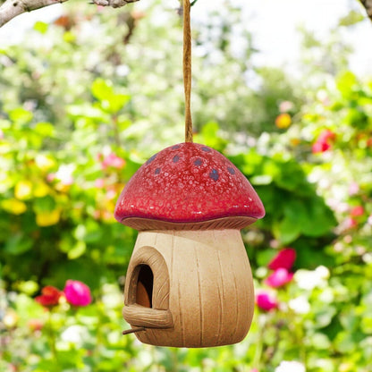 Red Terracotta Mushroom Bird House (19cm x 14.5cm x 13cm) – Decorative Hanging or Freestanding Birdhouse for Garden, Patio & Outdoor Décor – Durable & Weather-Resistant Nesting Shelter for Birds