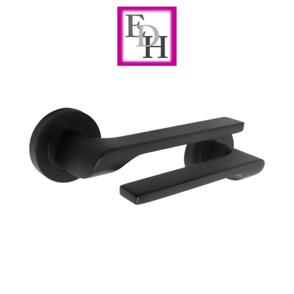 Modern Matt Black Door Handles Internal - Uno-2 Lever Latch On Rose