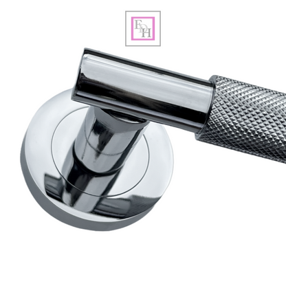 Knurled Turning Door Handles Polished Chrome– Lever on Round Rose Latch Handle